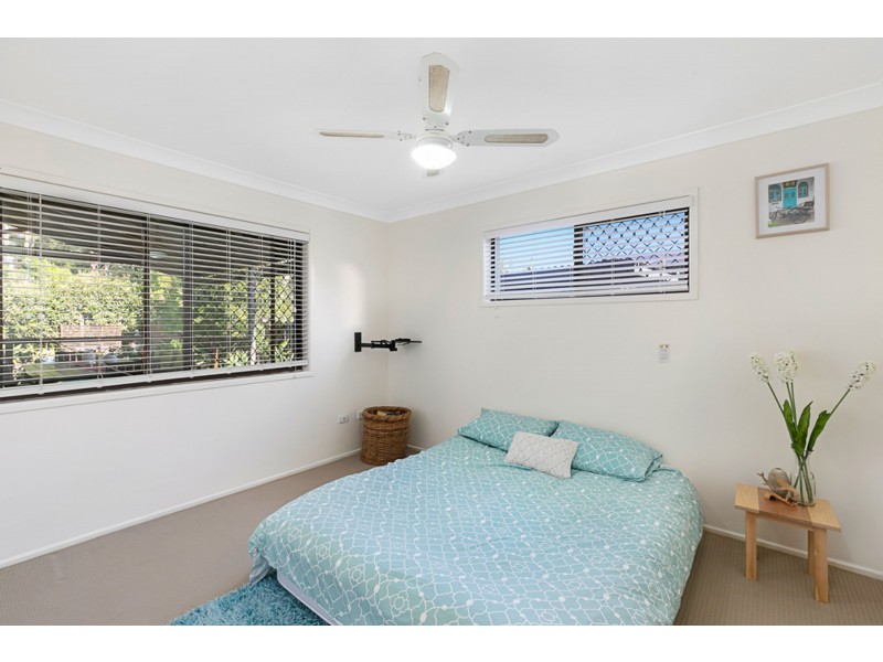 8 Roy Street, Thorneside QLD 4158