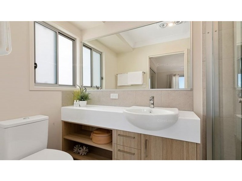 1/12 Boat Street, Victoria Point QLD 4165