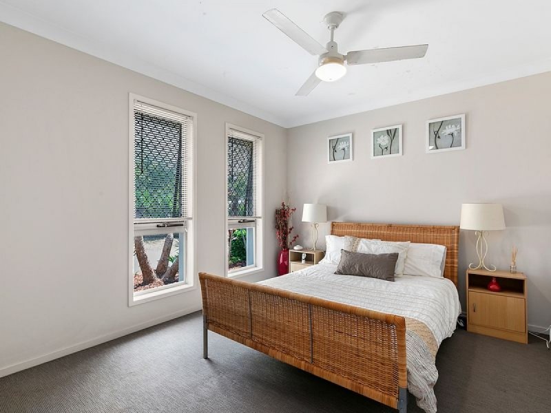 4 Keswick Place, Redland Bay QLD 4165