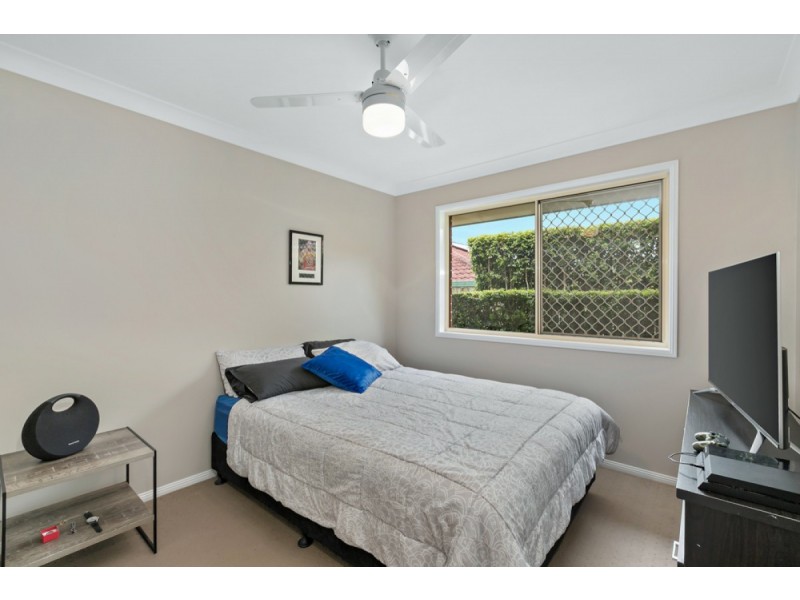 28 Redgrove Avenue, Wellington Point QLD 4160