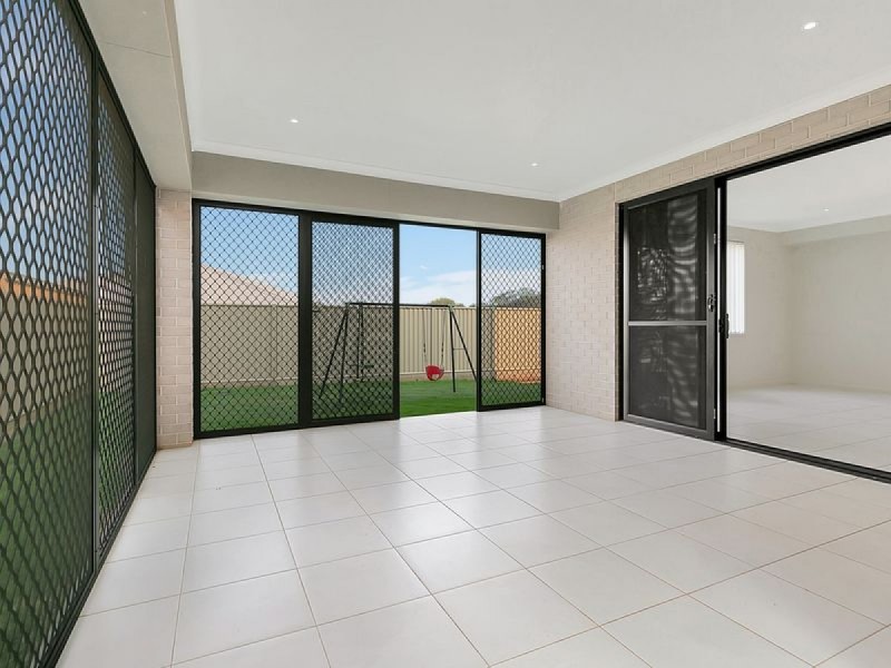 31 Moreton Road North, Thornlands QLD 4164