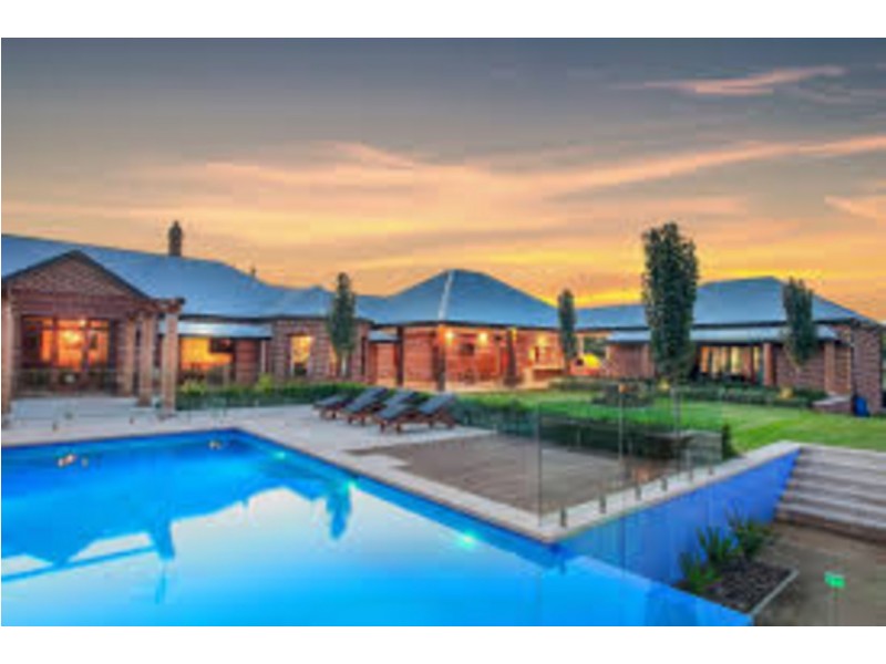 157-197 Woodlands Drive, Thornlands QLD 4164