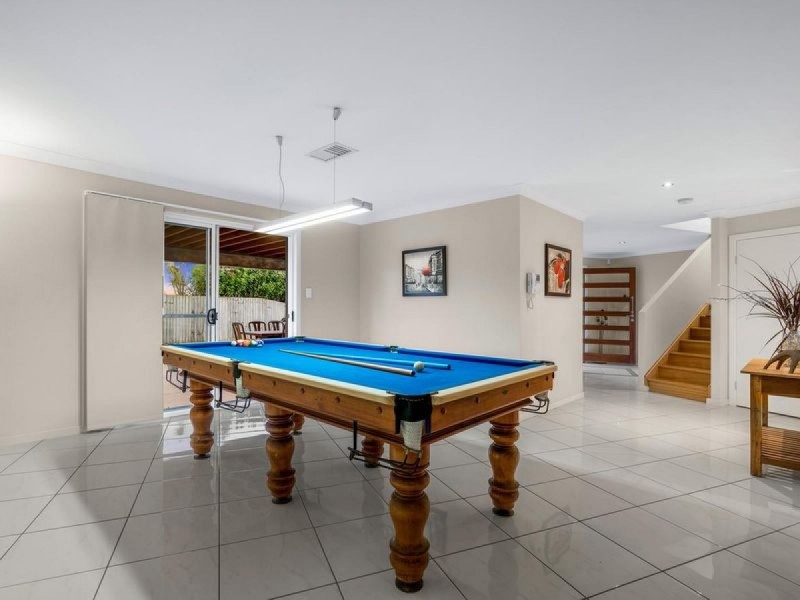 38 Huntly Place, Redland Bay QLD 4165