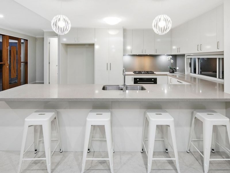 102-106 Sturgeon Street, Ormiston QLD 4160