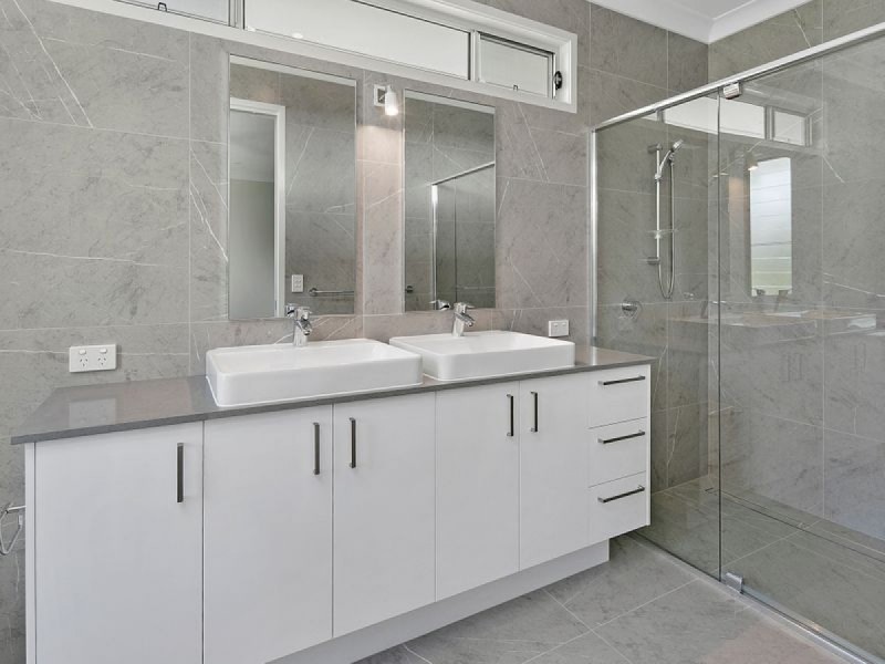 102-106 Sturgeon Street, Ormiston QLD 4160