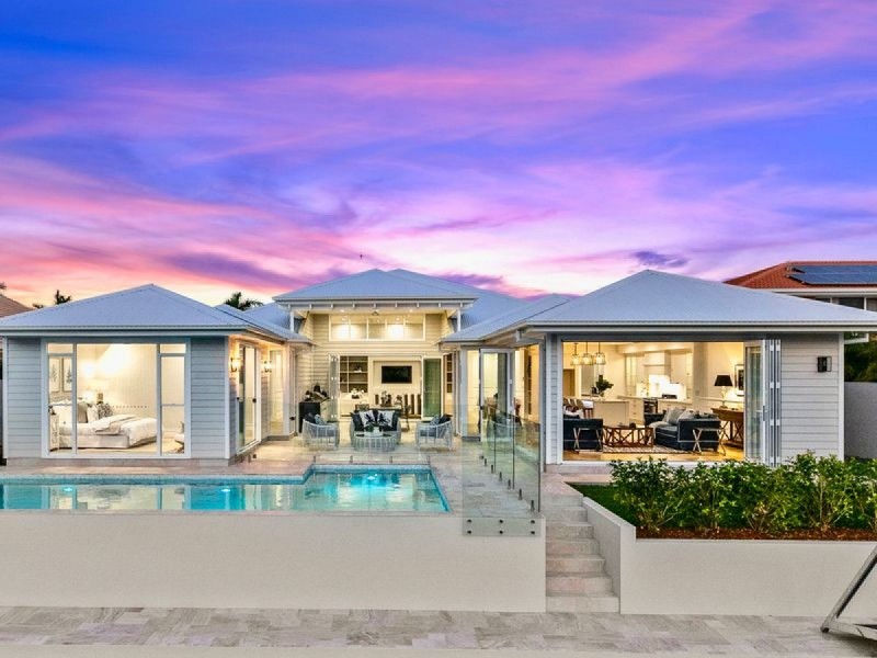 10 Sternlight Court, Raby Bay QLD 4163