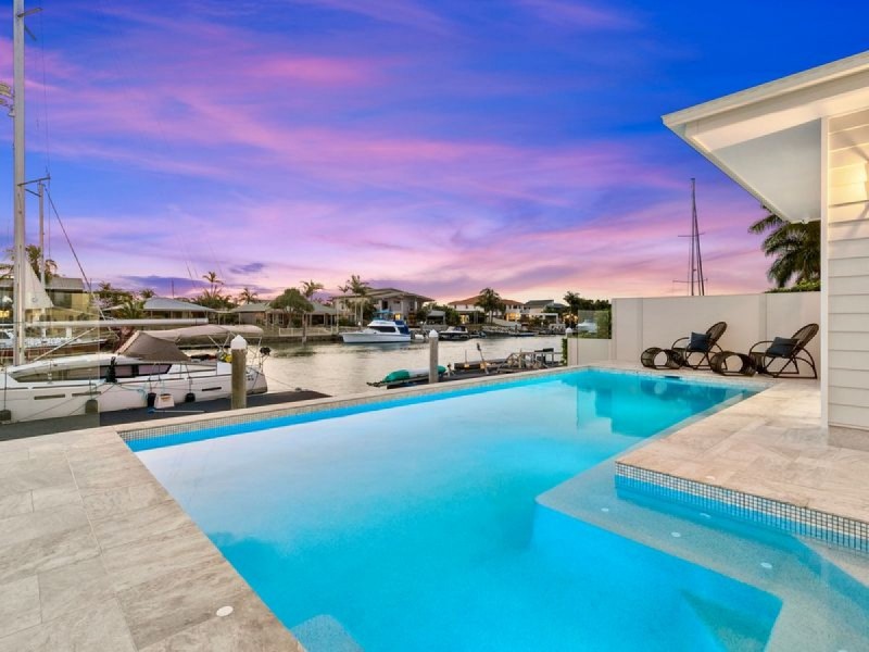 10 Sternlight Court, Raby Bay QLD 4163