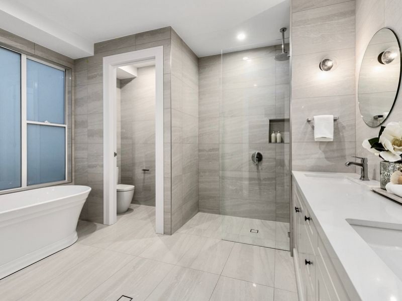 10 Sternlight Court, Raby Bay QLD 4163