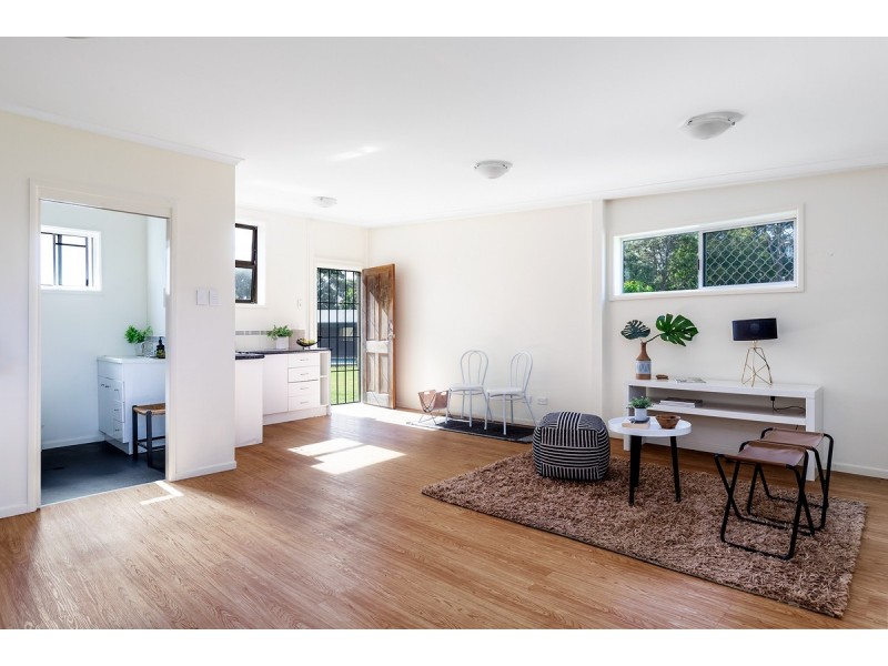 98 Kingfisher Road, Mount Cotton QLD 4165