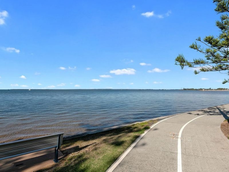 29 Fox Street, Wynnum QLD 4178