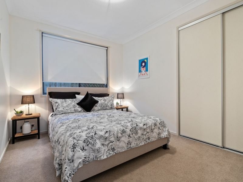 17 Cross Lane, Cleveland QLD 4163