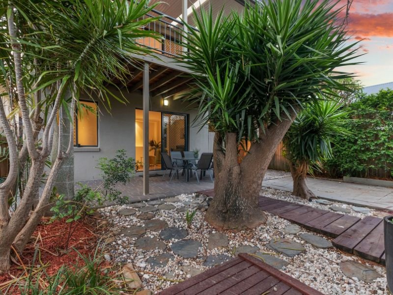 17 Cross Lane, Cleveland QLD 4163