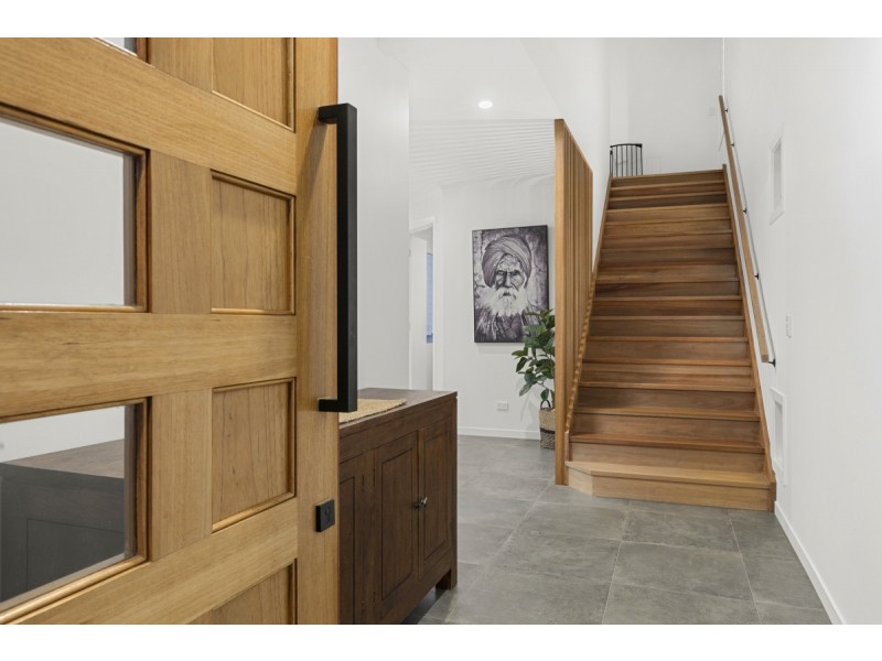 20 Duke Street, Wellington Point QLD 4160