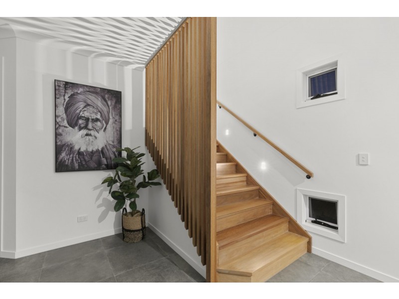 20 Duke Street, Wellington Point QLD 4160