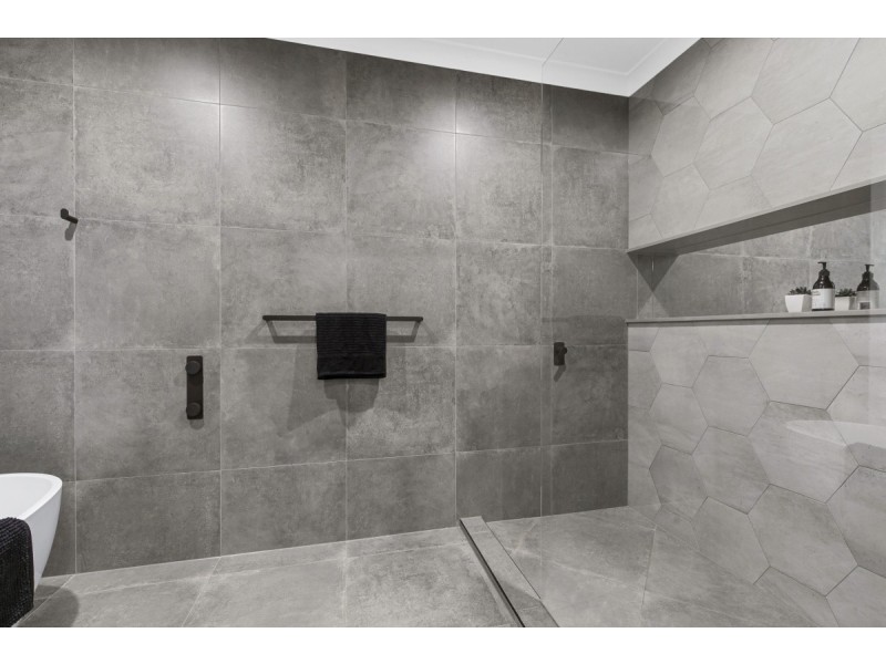 20 Duke Street, Wellington Point QLD 4160