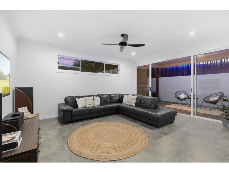 20 Duke Street, Wellington Point QLD 4160