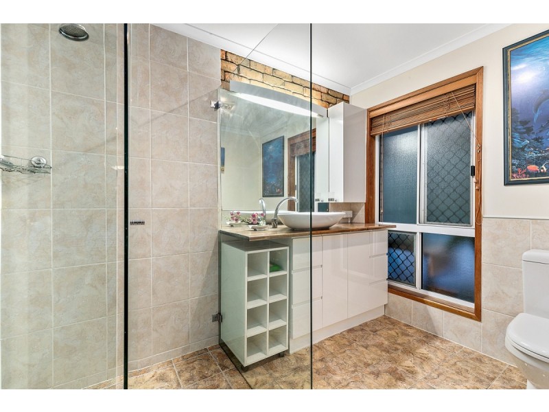 27 Tipuana Drive, Capalaba QLD 4157