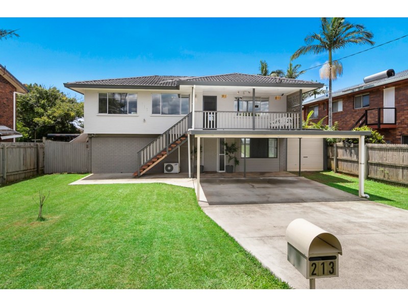 213 James Street, Redland Bay QLD 4165