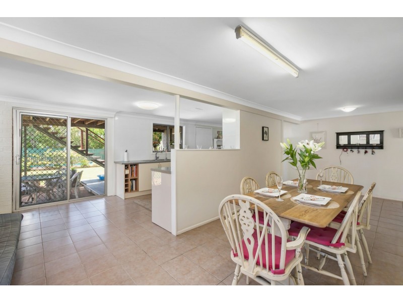 213 James Street, Redland Bay QLD 4165