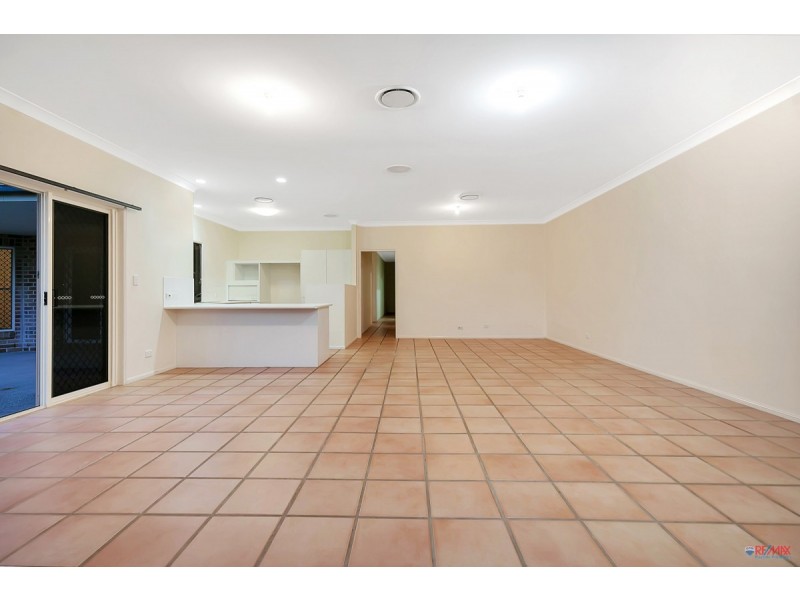 7 Sturgeon Street, Ormiston QLD 4160