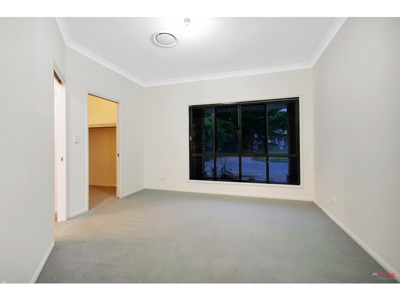 7 Sturgeon Street, Ormiston QLD 4160