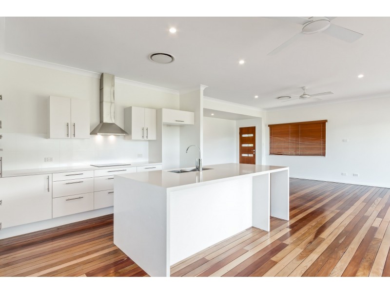 1 Burkes Avenue, Mount Cotton QLD 4165