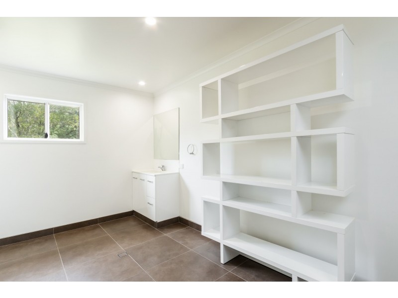 1 Burkes Avenue, Mount Cotton QLD 4165