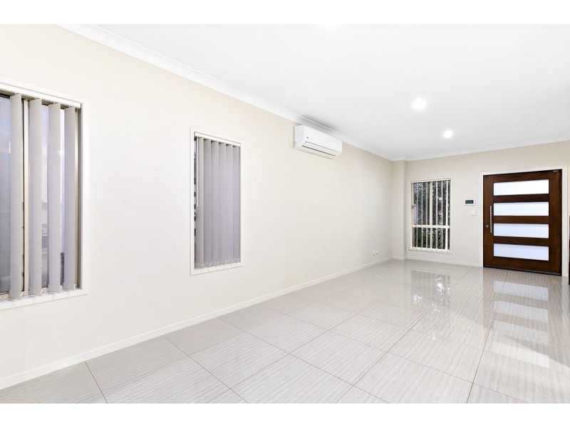 2/6 Bond Street, Cleveland QLD 4163