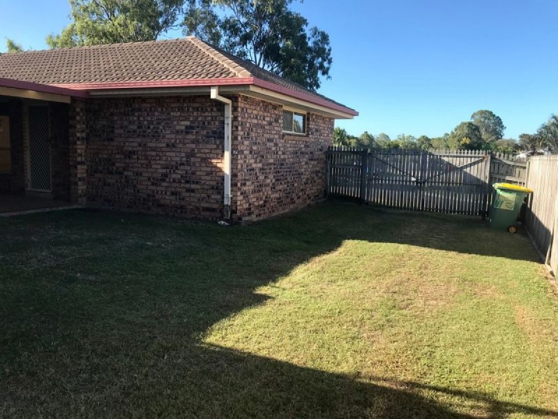 33 Cresthill Street, Birkdale QLD 4159