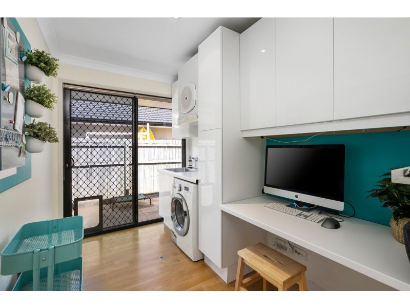 8 Coachwood Street, Redland Bay QLD 4165