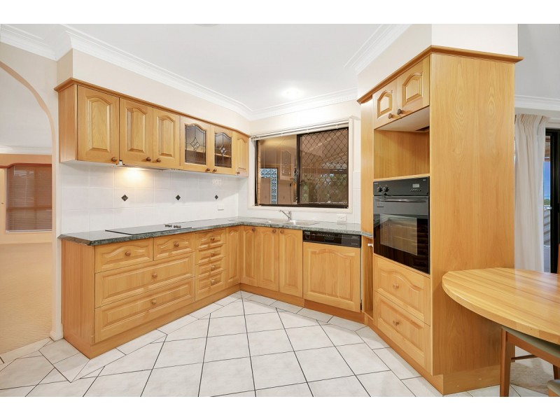 25 Paranka Drive North, Cleveland QLD 4163