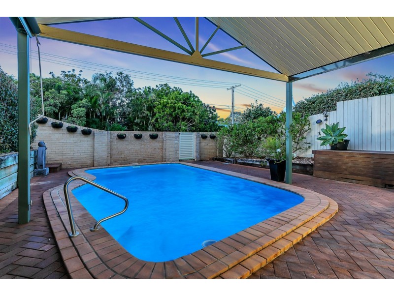 25 Paranka Drive North, Cleveland QLD 4163