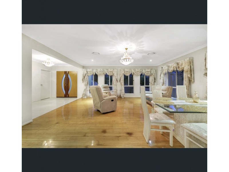 8 Vedson Street, Birkdale QLD 4159