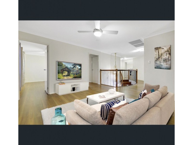 8 Vedson Street, Birkdale QLD 4159