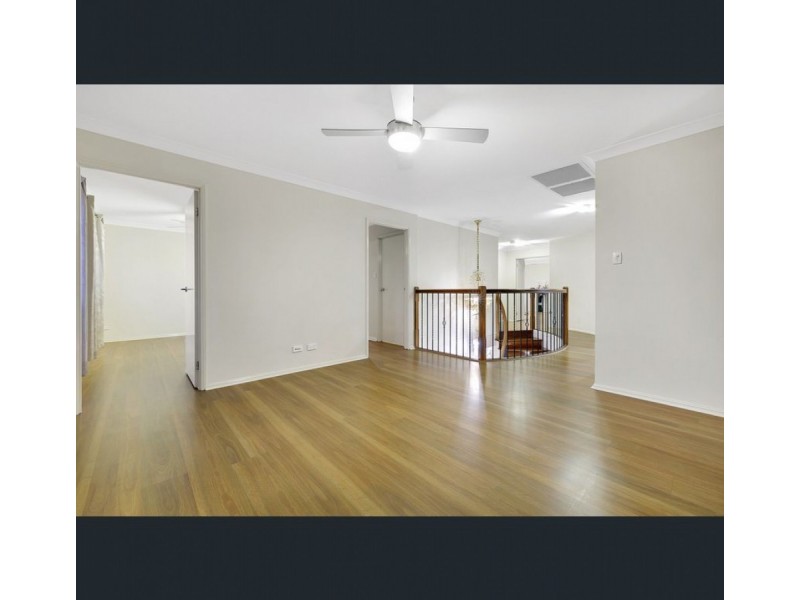 8 Vedson Street, Birkdale QLD 4159