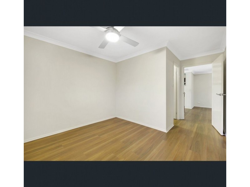 8 Vedson Street, Birkdale QLD 4159