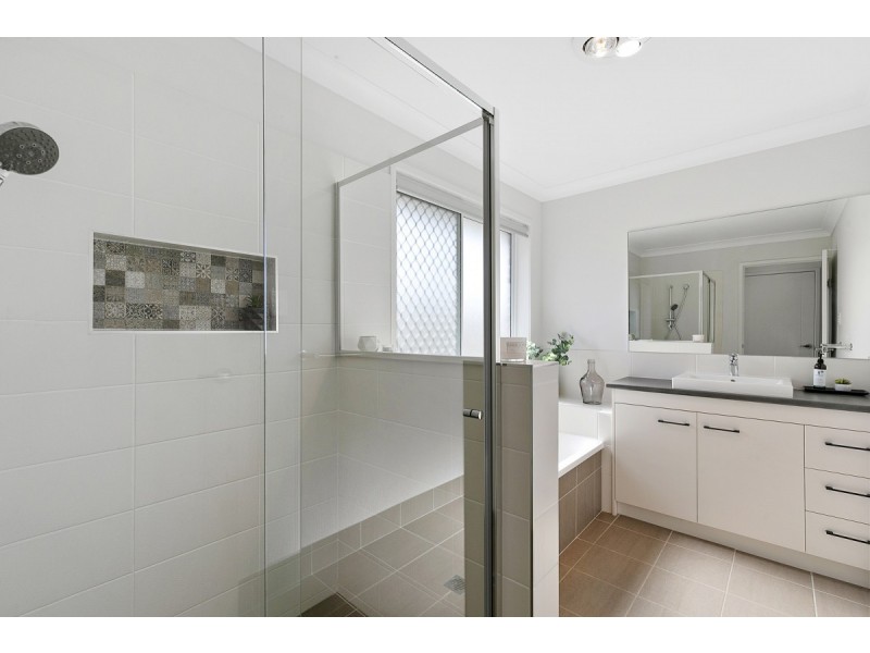 14 Tomaszewski Circuit, Alexandra Hills QLD 4161