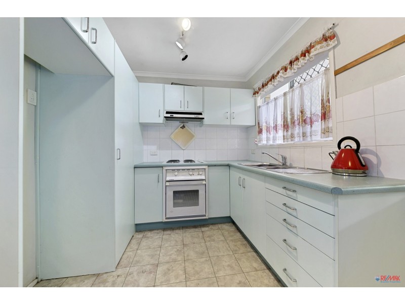 204 Bloomfield Street, Cleveland QLD 4163