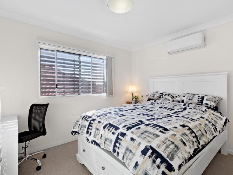5/60 Ernest Street, Manly QLD 4179