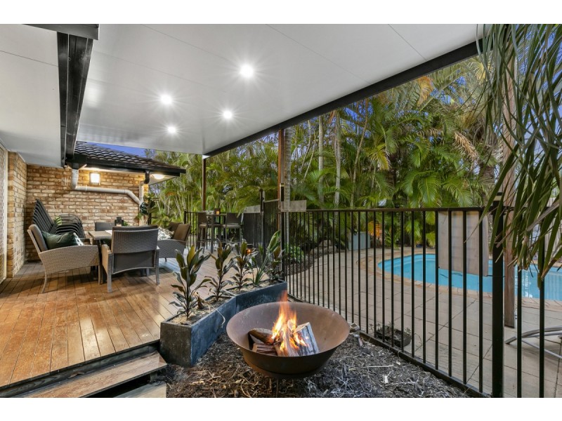 10 Swallow Street, Thornlands QLD 4164