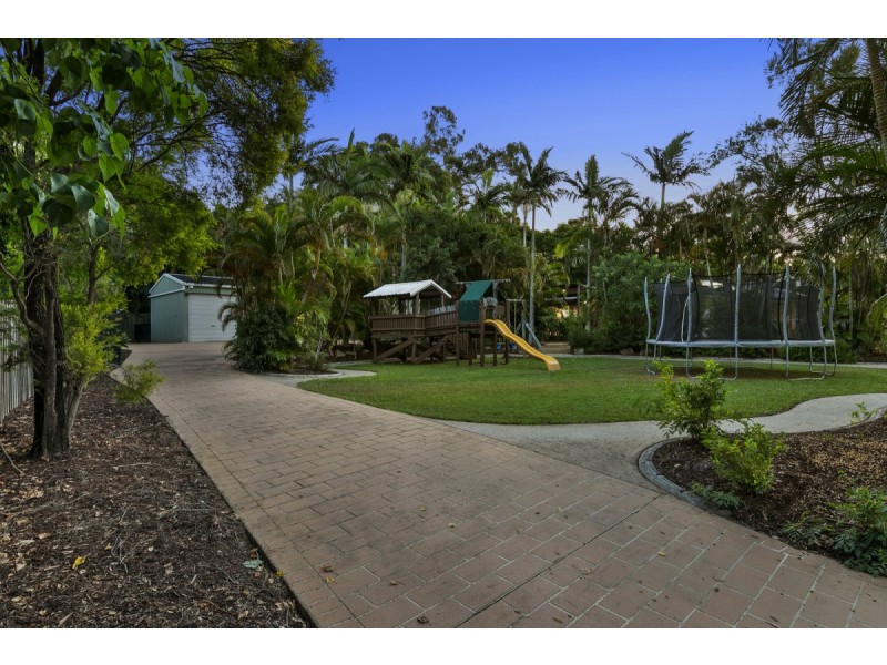 10 Swallow Street, Thornlands QLD 4164
