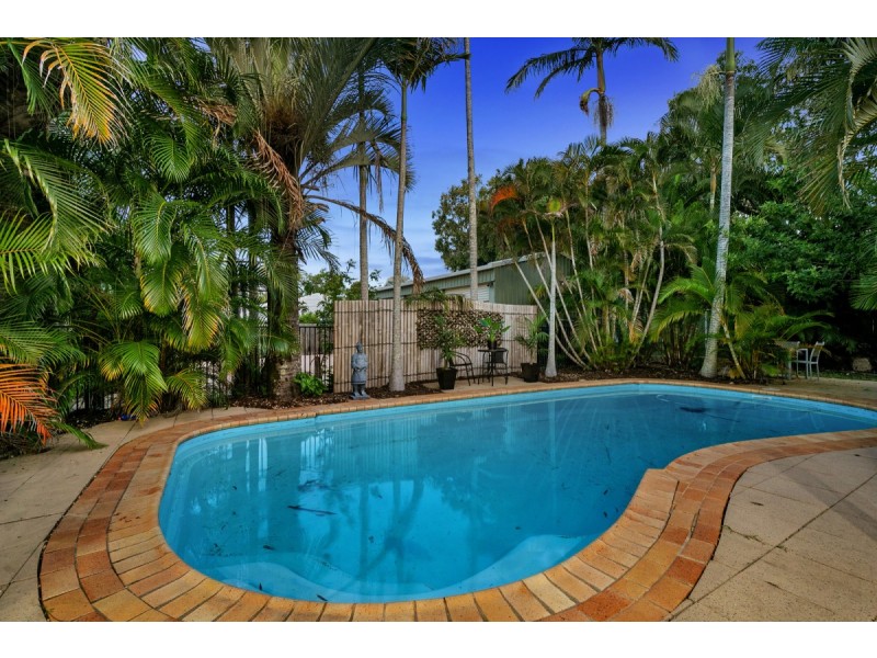 10 Swallow Street, Thornlands QLD 4164