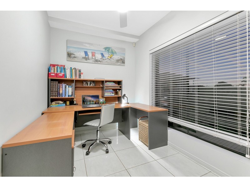 9 Wilohurst Drive, Redland Bay QLD 4165