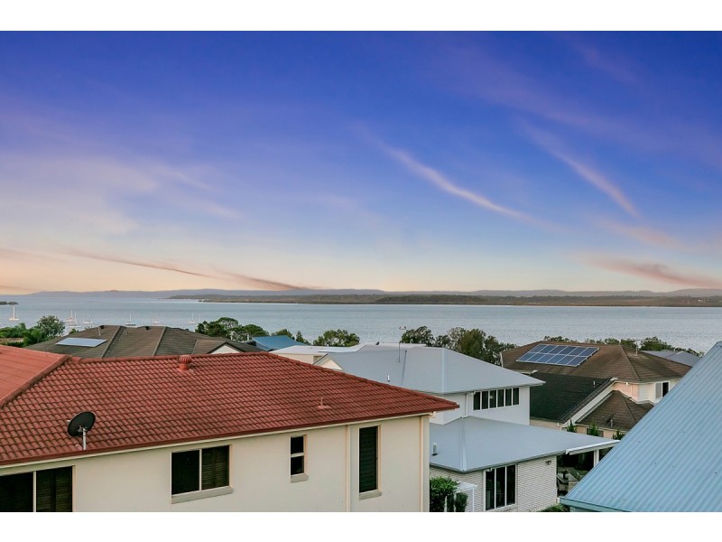 9 Wilohurst Drive, Redland Bay QLD 4165