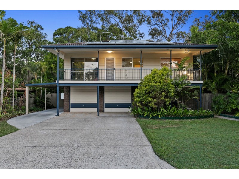 16 Charles Canty Drive, Wellington Point QLD 4160