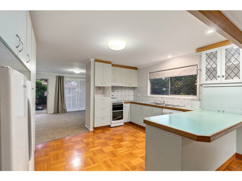 16 Charles Canty Drive, Wellington Point QLD 4160