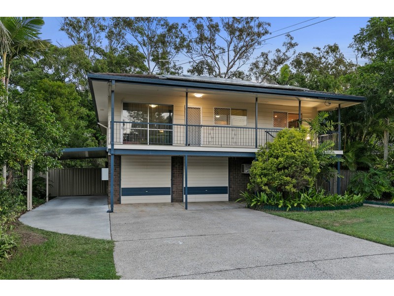 16 Charles Canty Drive, Wellington Point QLD 4160