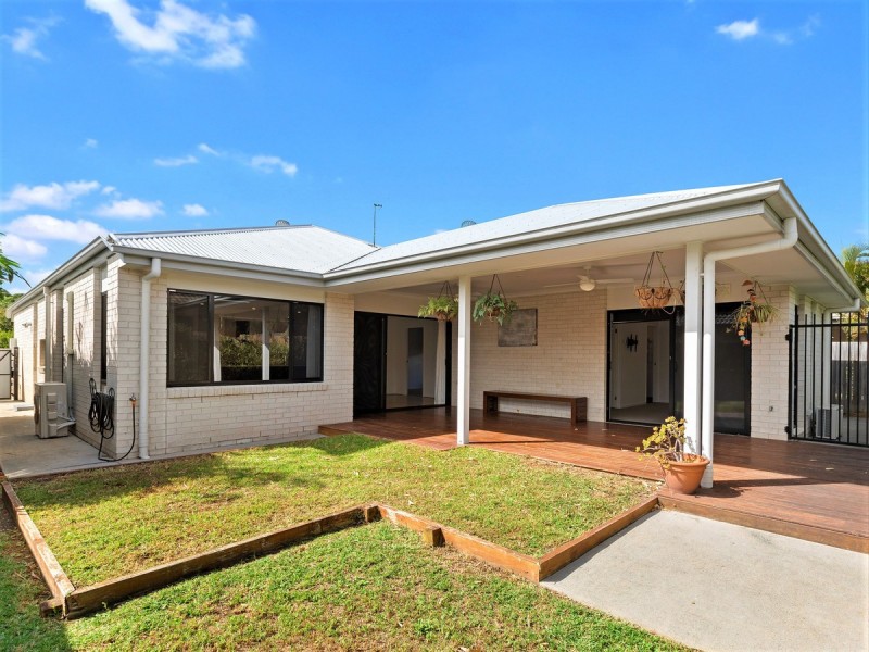 16 River Run Circuit, Ormeau Hills QLD 4208