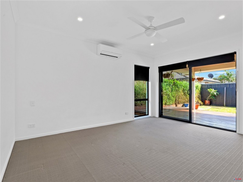 16 River Run Circuit, Ormeau Hills QLD 4208