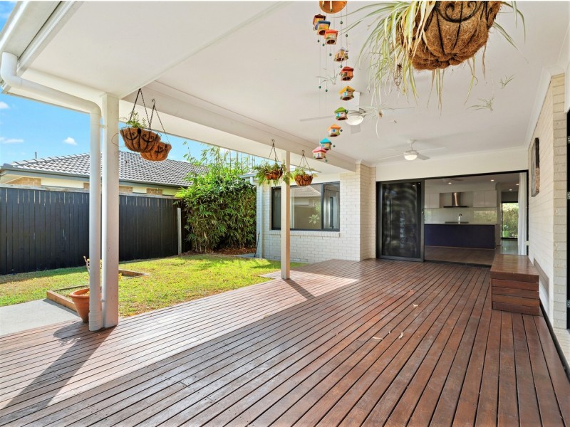 16 River Run Circuit, Ormeau Hills QLD 4208